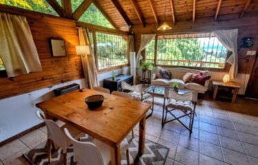 Cabaña para 3/4 pax con vista al lago, km 7.5.