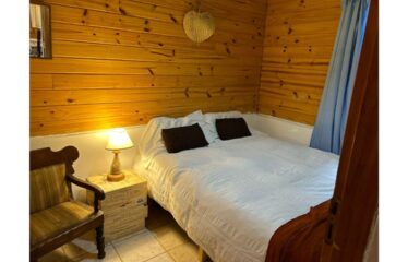 Cabaña para 3/4 pax con vista al lago, km 7.5.