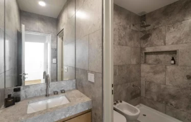 Departamento de 4 amb en Venta Av Federico Lacroze 2200. Belgrano