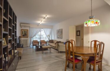 Departamento de 4 ambientes en Venta c/ Dep. Elegancia renovada en Belgrano.