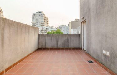 Departamento de 3 ambientes en Venta con cochera. Caballito