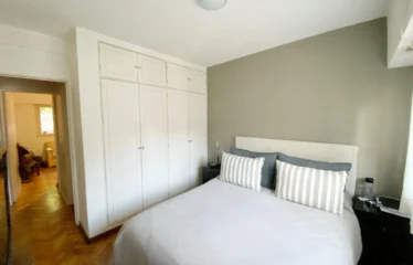 Departamento de 3 ambientes en Venta con patio en Casco Histórico.
