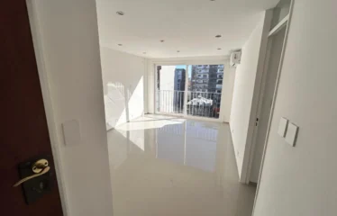 Departamento de 3 Ambientes Reciclado a Nuevo con Vista Abierta, Piso Alto y Terminaciones Premium c/ Baulera .Palermo
