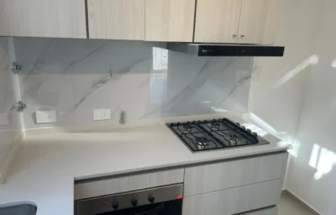 Departamento de 3 Ambientes Reciclado a Nuevo con Vista Abierta, Piso Alto y Terminaciones Premium c/ Baulera .Palermo